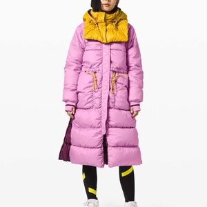 Lululemon X Roksandra 5 in 1 Women’s Coat.